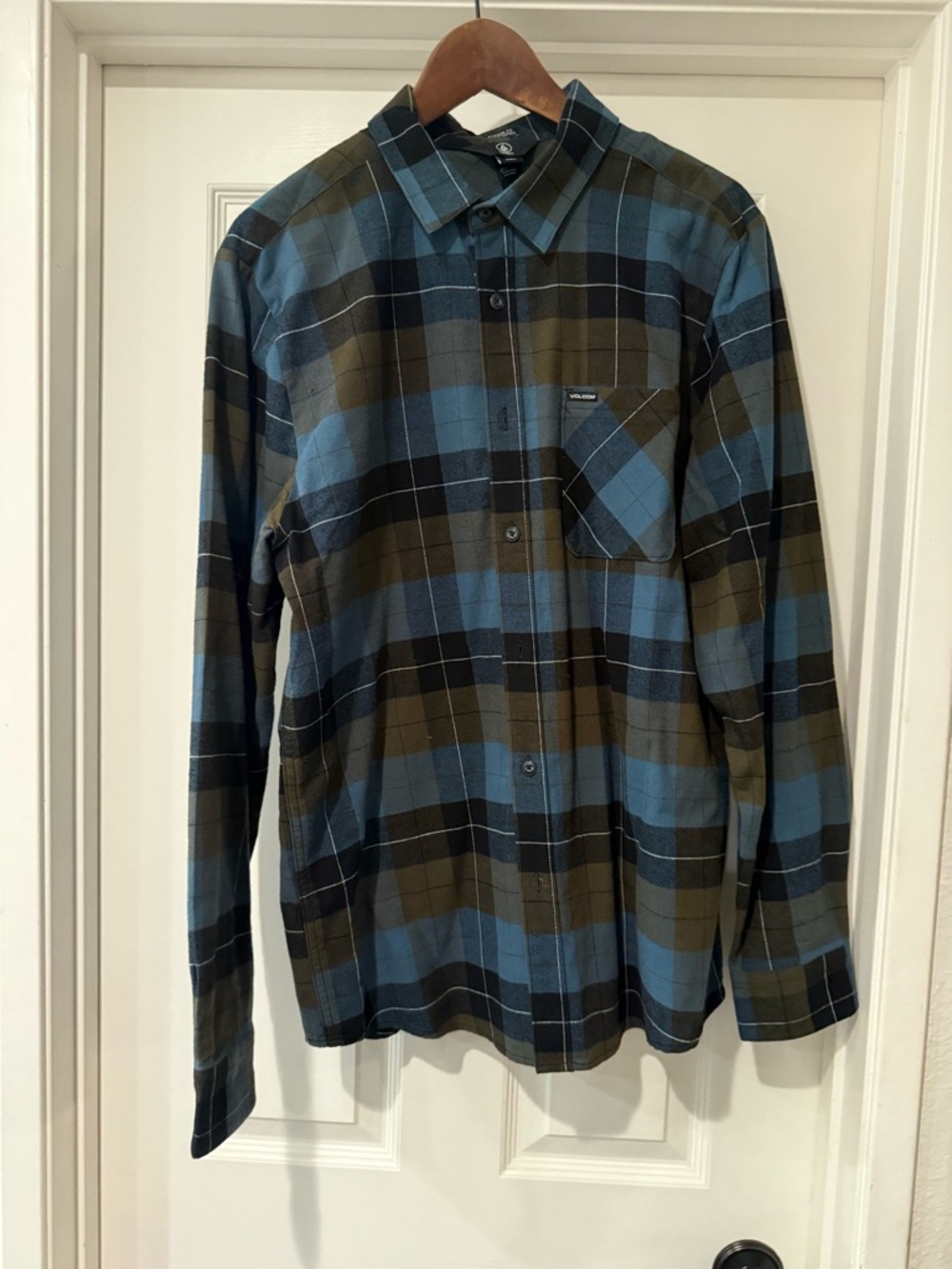 Volcom Blue and Olive Plaid Long-Sleeve Button-Up Shirt